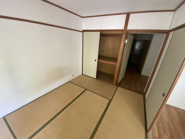 カサベルデ東山の和室