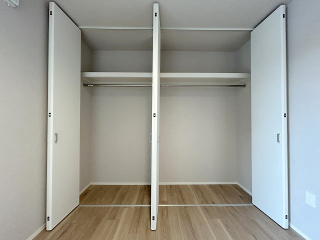 レジデンスヒューゲル鶴ヶ丘Ⅰの収納