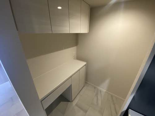 福岡市中央区笹丘３丁目の賃貸マンションの収納|ＧＲＡＮＤ ＢＬＥＵ ＤＥ ＳＡＳＡＯＫＡ ＊＊ A0202号-8