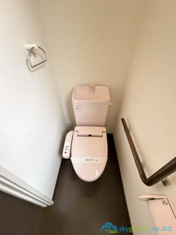 秦野市曽屋　中古戸建のトイレ