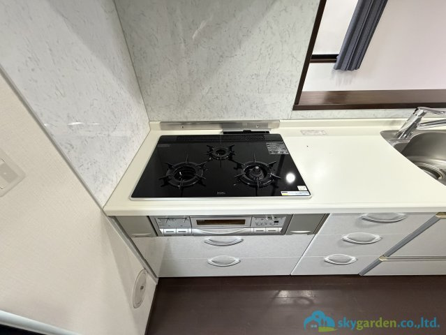 秦野市曽屋　中古戸建のキッチン
