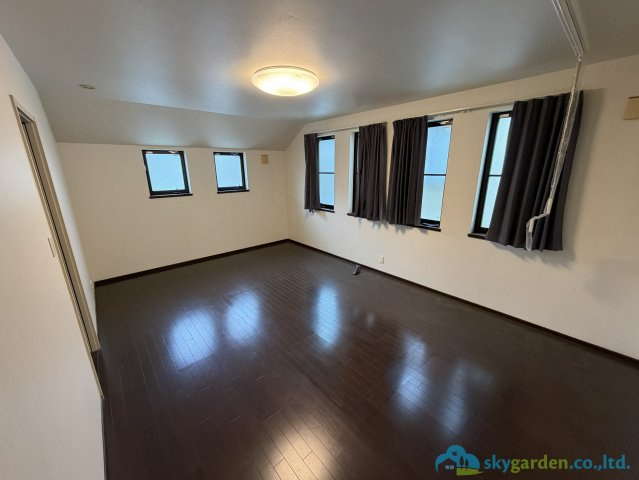 秦野市曽屋　中古戸建の寝室
