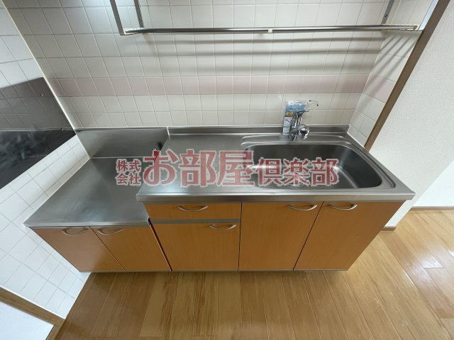 エテルネルソレイユAのキッチン|お料理しやすいキッチンです