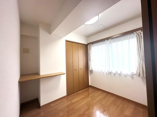 フロラシオンの寝室