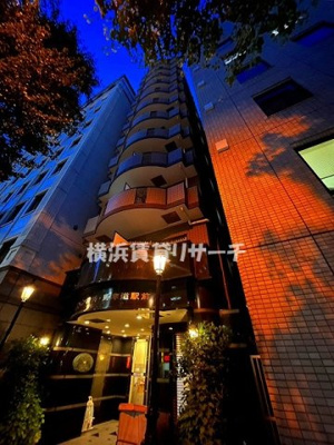  | グリフィン横浜・馬車道駅前