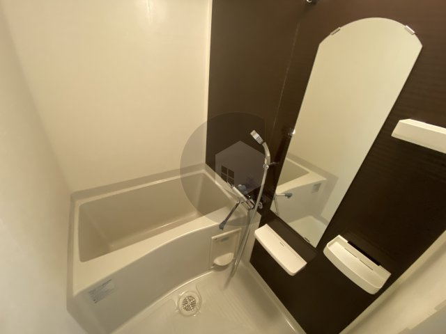 Luxe布施北2の浴室