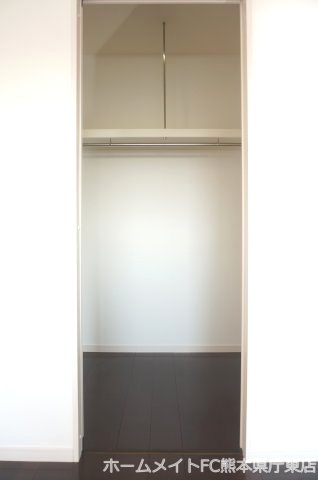 熊本市中央区新屋敷２丁目の賃貸マンションの収納
