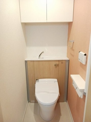 【トイレ】 | メゾン・ド・ラペ | ゆったりとした空間のトイレです
