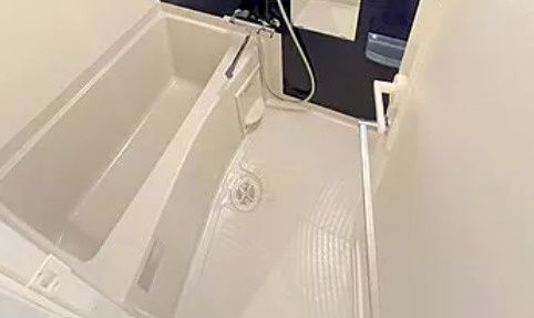 ラフィスタ東日暮里の浴室