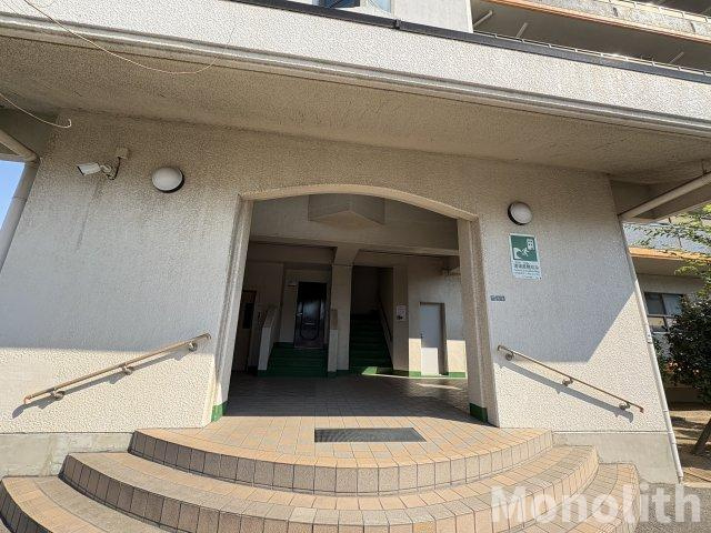 シルフィード東助松のエントランス