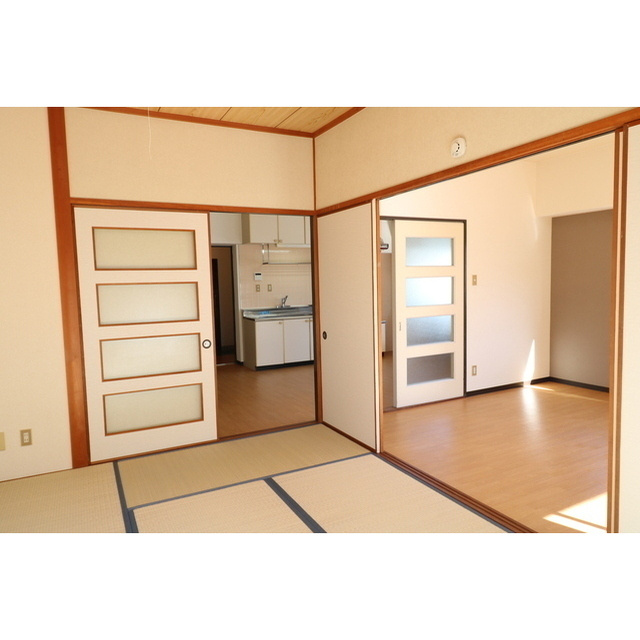 シルフィード東助松の和室