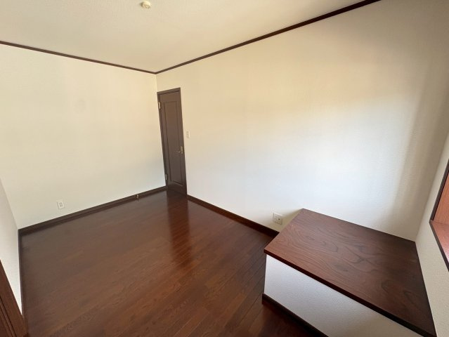 垂水区泉が丘5丁目　中古戸建の洋室|コンパクトで使いやすい洋室です