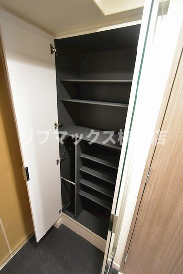 【収納】プレサンス天神橋筋六丁目ヴォワール