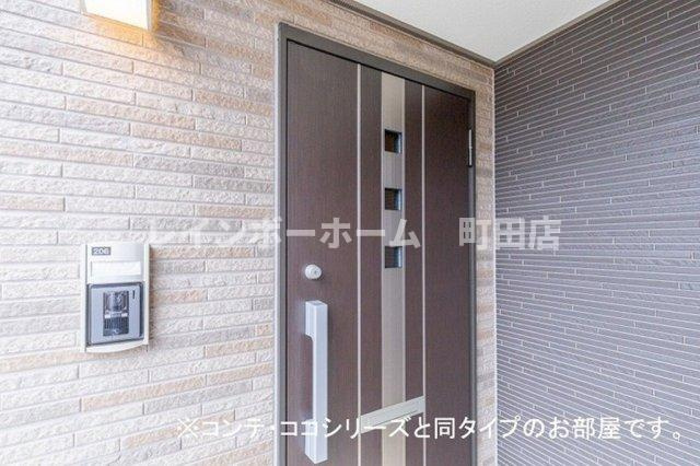 ココ・ビーナＡ※初期費用分割あと払いサービス利用可能物件の玄関