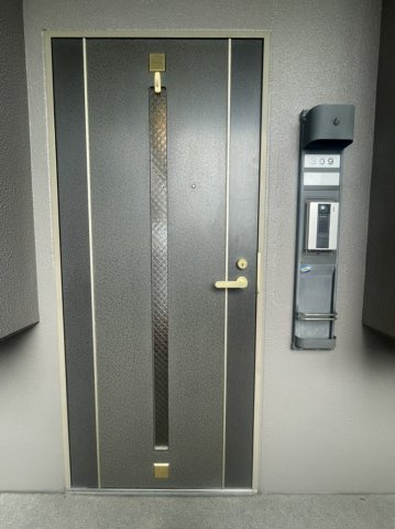 コアマンションネクステージ北の丸の玄関