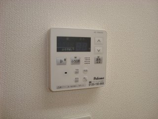 ウィル吉川のその他|給湯コントローラ