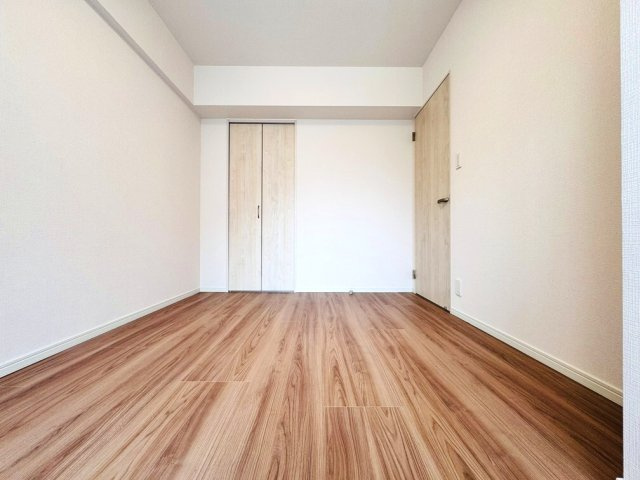 【洋室】 | ライオンズガーデン大泉学園第二（成増店） | 6帖の洋室。