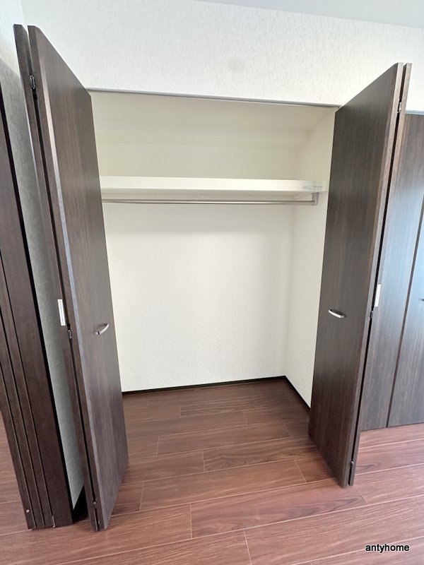 レオングラン本町橋　仲介手数料無料の収納