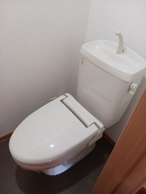 【トイレ】 | プロムナード和 | コンパクトで使いやすいトイレです