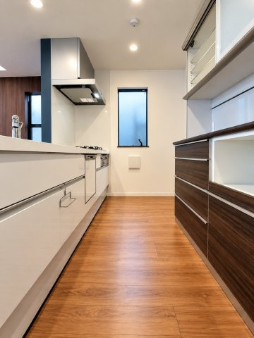 南荻窪2丁目戸建のキッチン