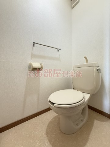 サファイアンエレガンスAのトイレ|清潔感のあるトイレです