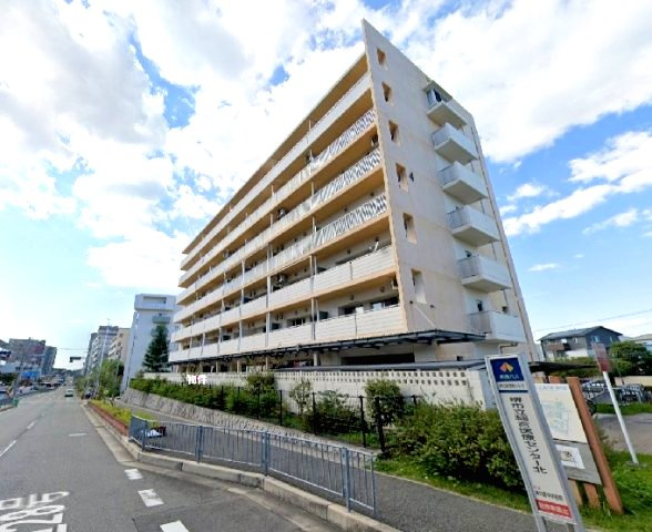 サンヴァリエ津久野4号棟の外観