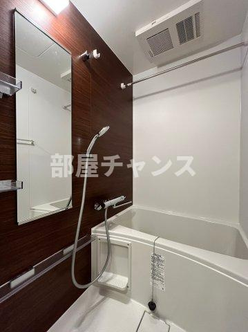 メイクス新栄の浴室