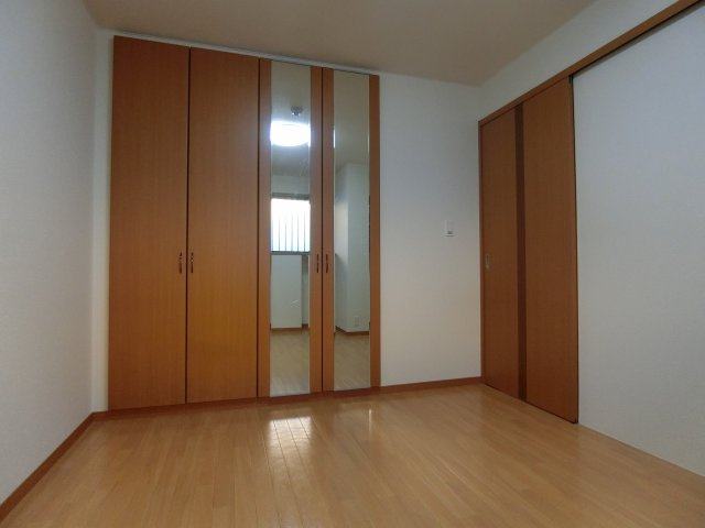 【洋室】 | ソレイユ一条院