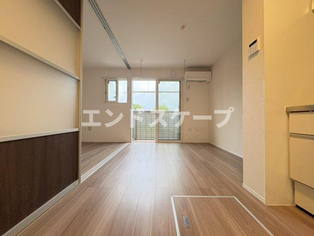 トレス・カーサの居間・リビング|高崎、前橋のお部屋探しはエンドスケープまで！お客様の理想お聞かせ下さい♪