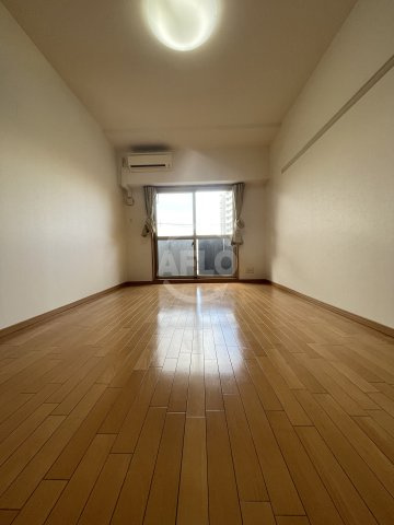 リアライズ住之江公園の居間・リビング|リアライズ住之江公園　居間
