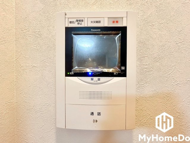 ネオグランデ藤ヶ丘のセキュリティ|突然の来訪時でも安心なモニター付き。お留守番中のお子様でも簡単に来訪者の確認ができます。