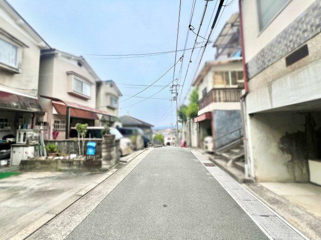 【前面道路含む現地写真】の画像