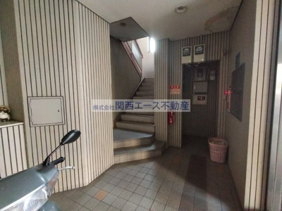 【エントランス】 | リカーズマンション