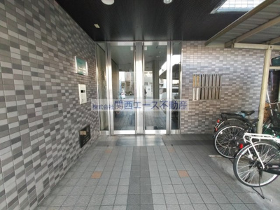 【エントランス】 | リカーズマンション