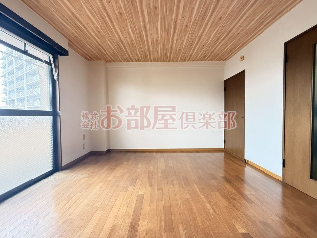 ヴィラージュⅠの洋室|個人の部屋や寝室として使える洋室です