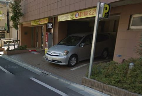ARTESSIMO LINK TORREESTの駐車場