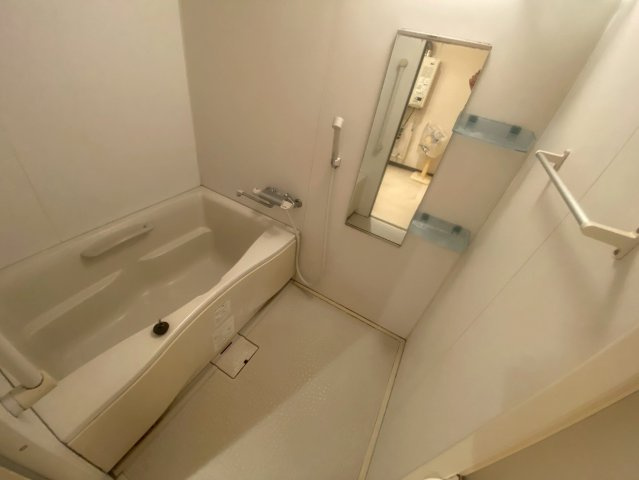 小阪パークハイツ壱号棟の浴室