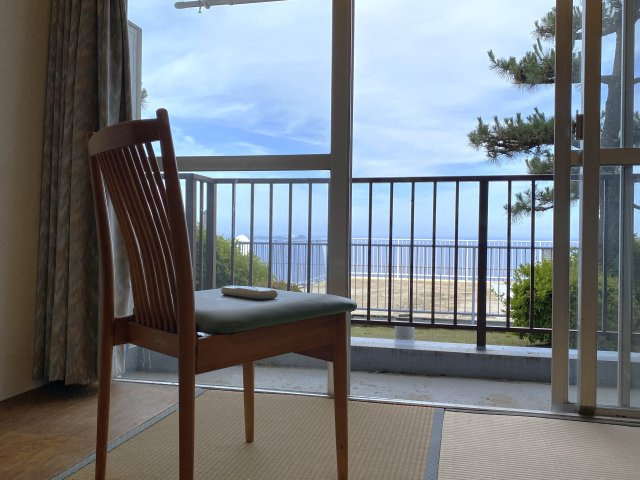 マンション南熱海の和室|海を眺めながらのんびり過ごせます