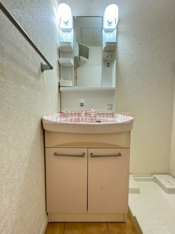 サンビスタ21の洗面所|広い洗面スペース