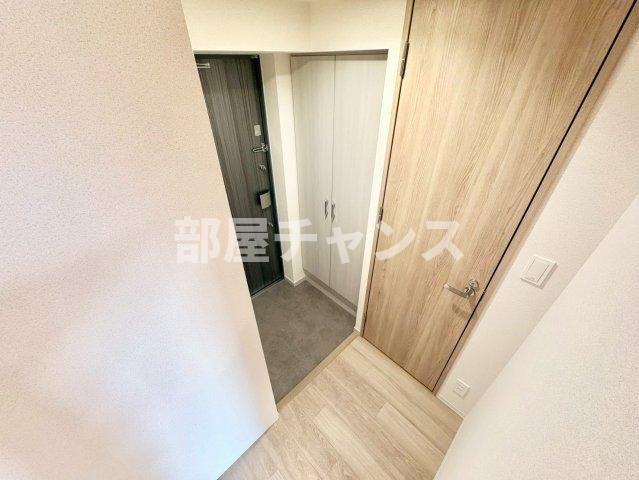 ディアレイシャス名古屋大須通の玄関