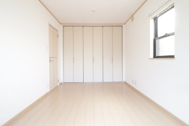 【洋室】 | 野田６丁目4LDK戸建て駐車場付き