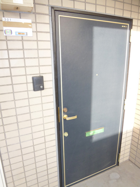 ＴＨＥ　ＵＲＢＡＮＥ　ＣＯＵＲＴのセキュリティ|★玄関　安心Ｗロック★