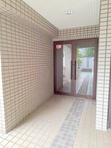 ＴＨＥ　ＵＲＢＡＮＥ　ＣＯＵＲＴのエントランス|★エントランス★