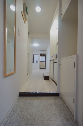 パークアヴェニュー国分寺7の玄関|同物件別部屋画像
