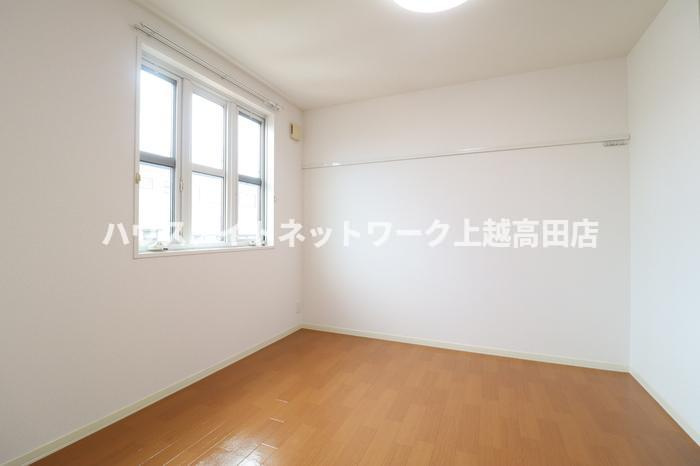ディアコート結城 Ⅰの洋室|洋室6.1帖