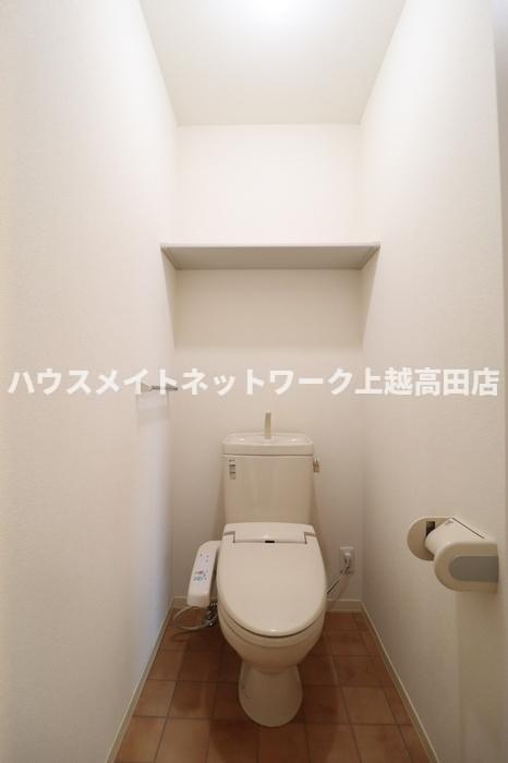 ディアコート結城 Ⅰのトイレ|温水洗浄暖房便座