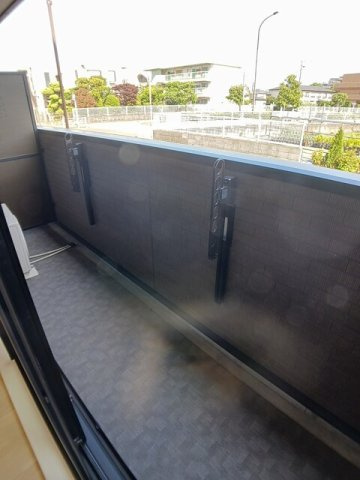 アウル吉祥寺南のバルコニー