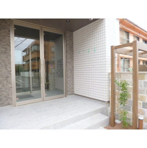 Ｂｏｕｌｅ　ｄｅ　Ｎｅｉｇｅ　Ｌａ　Ｍａｉｓｏｎのエントランス
