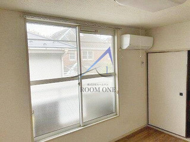 メゾンドールの居間・リビング|洋室のお部屋です。