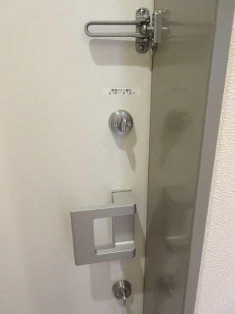 モンシェールの玄関|●ダブルロックキー